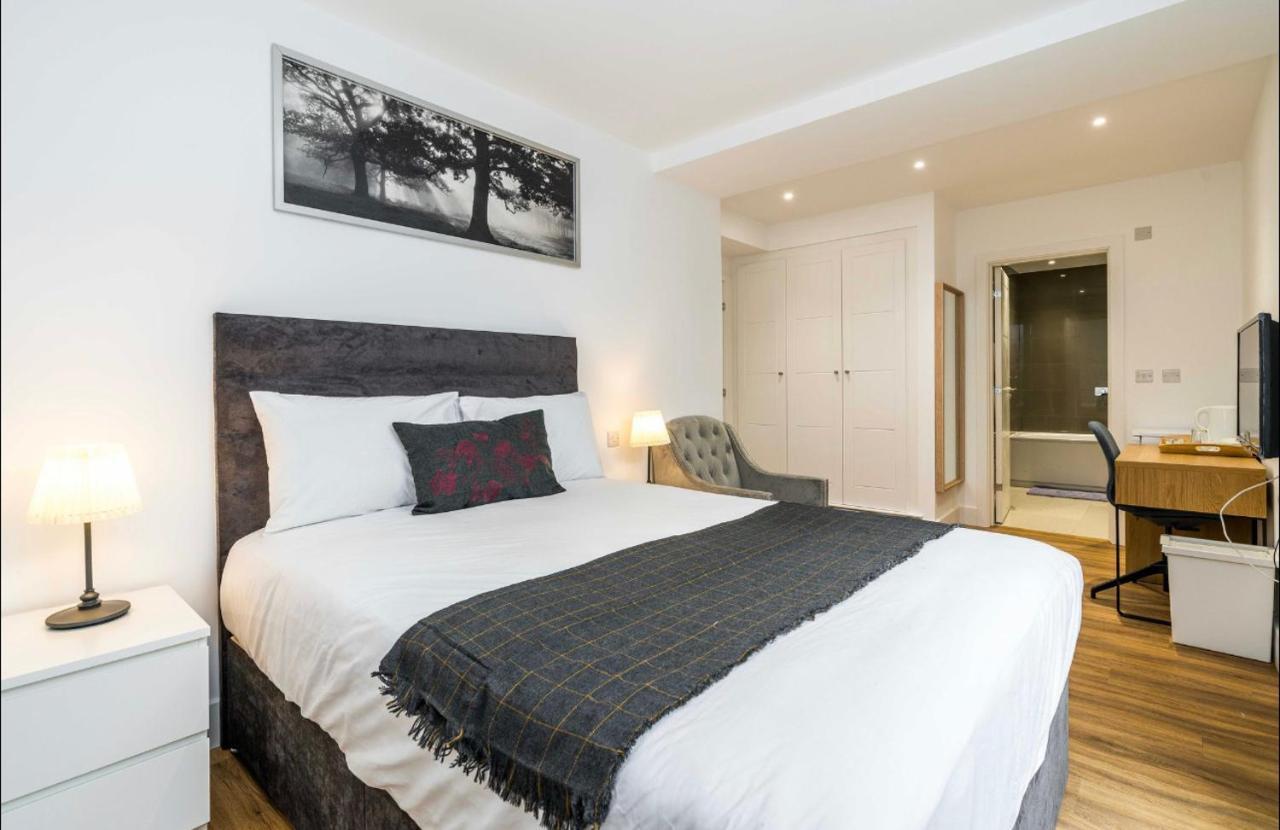 Equitable Hotel Лондон Екстериор снимка