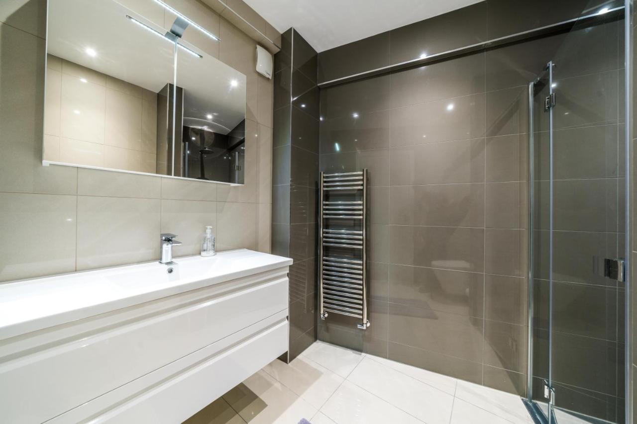 Equitable Hotel Лондон Екстериор снимка