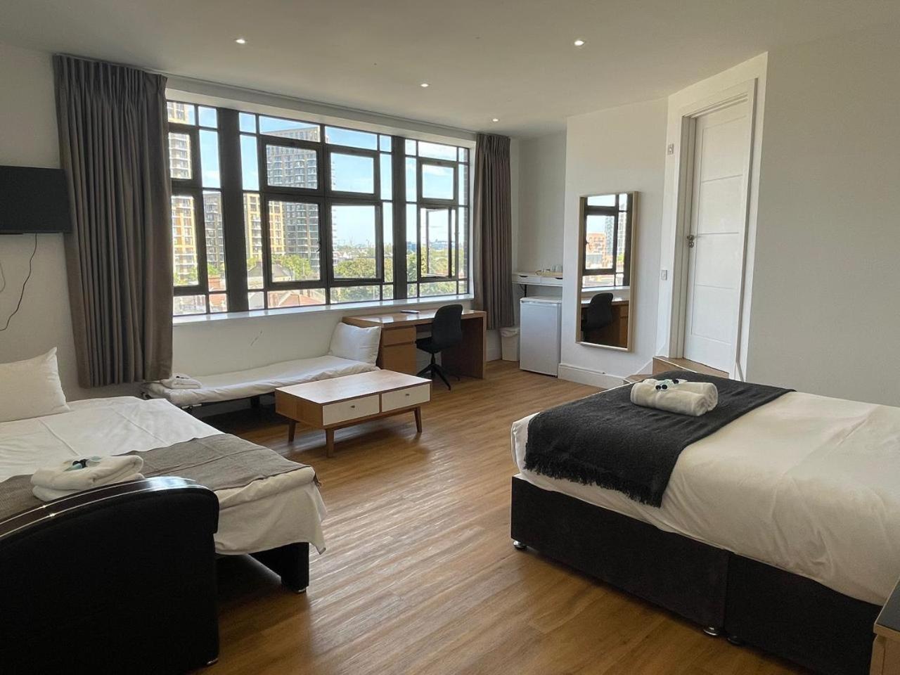 Equitable Hotel Лондон Екстериор снимка