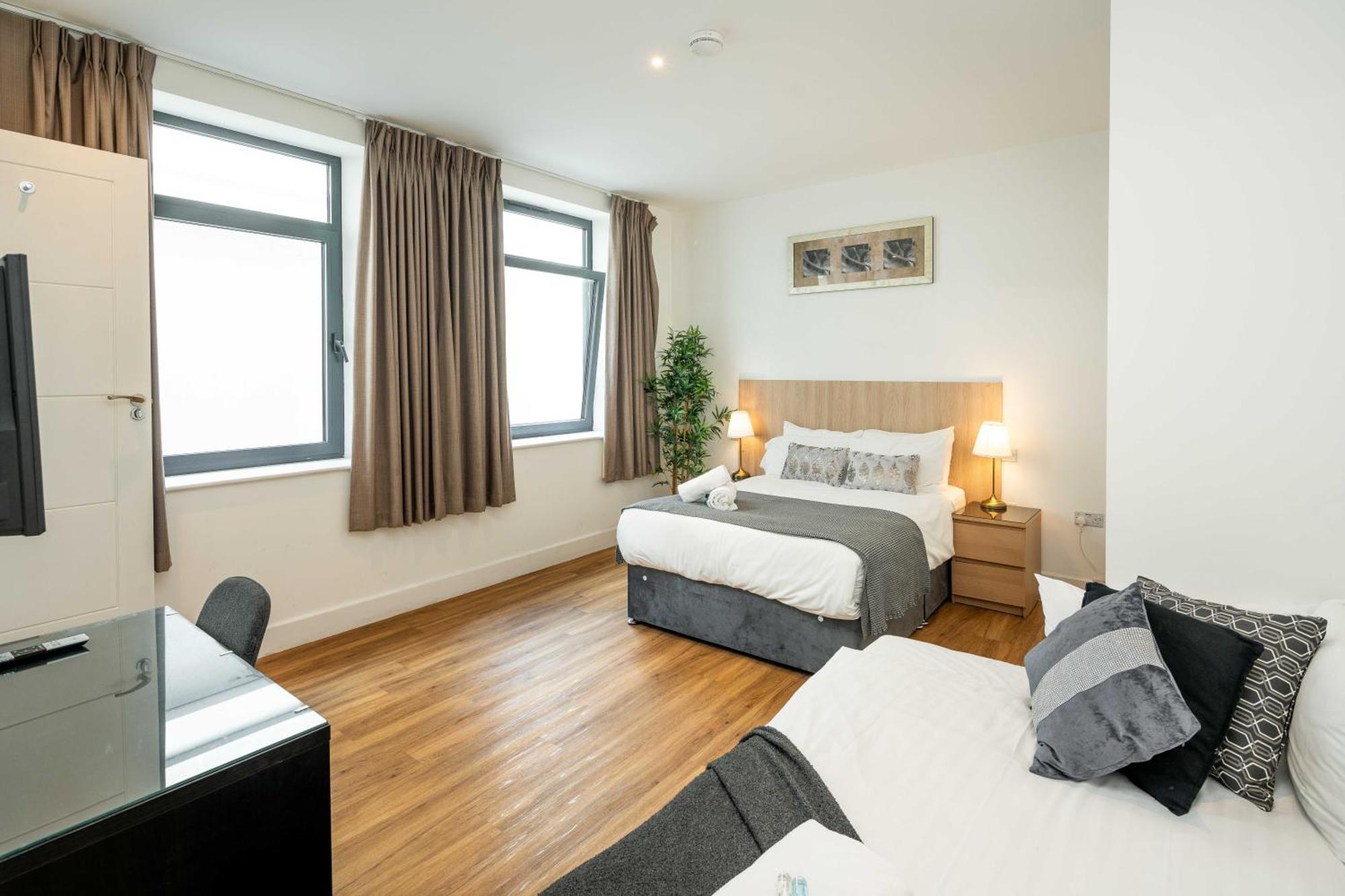Equitable Hotel Лондон Екстериор снимка